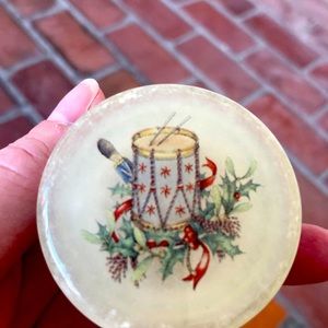Alabaster hand carved trinket box, #Christmas Drum and soldier.